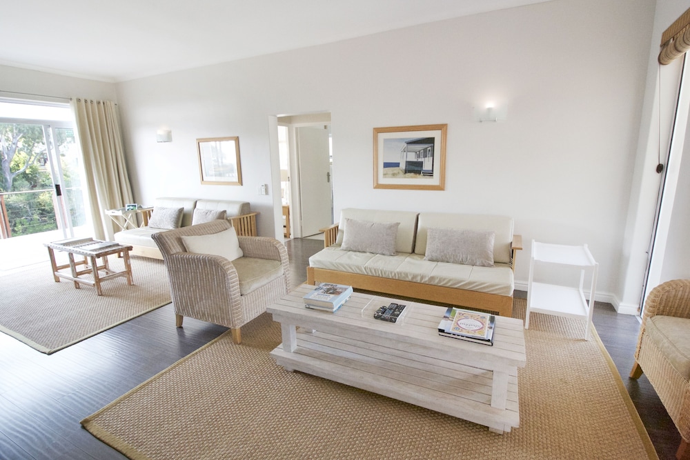 Sky Three Bedroom Family Suite photo 2