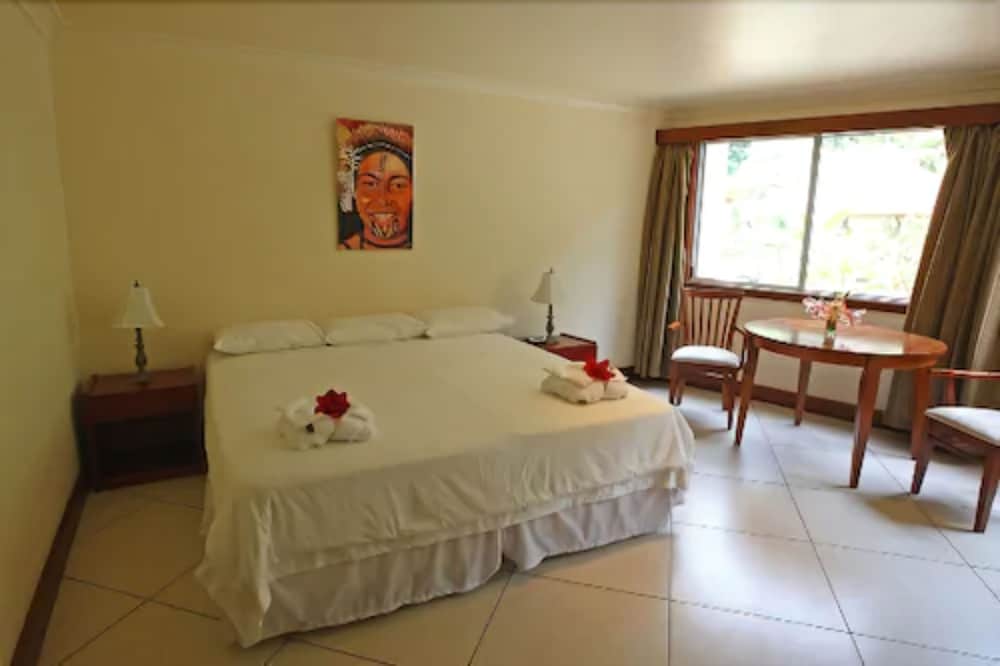 Premier Room