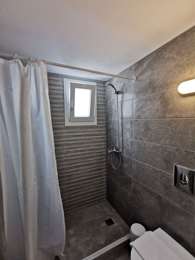 Apartment, 1 Bedroom, Sea View photo 3