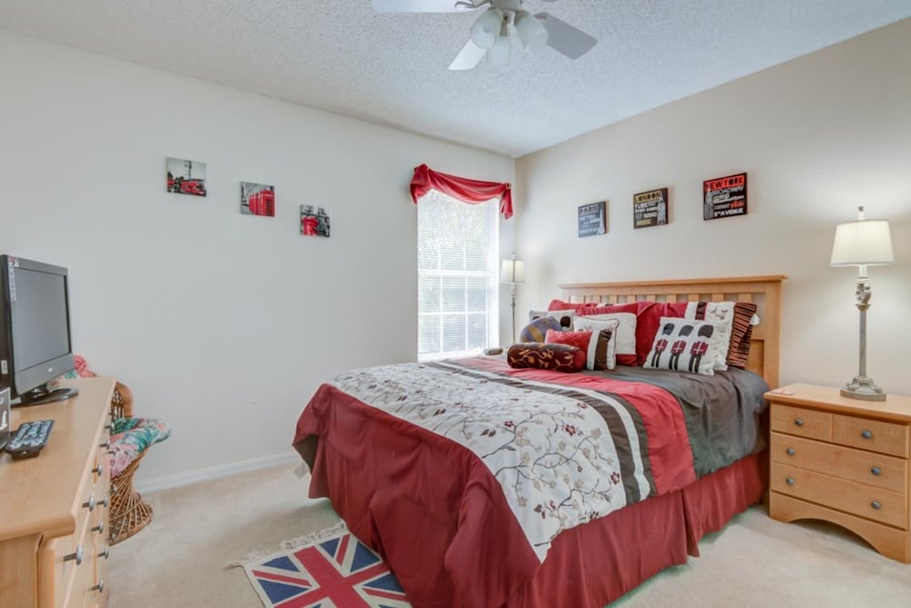 House, 3 Bedrooms photo 1