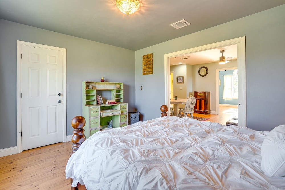 House (2 Bedrooms) photo 3