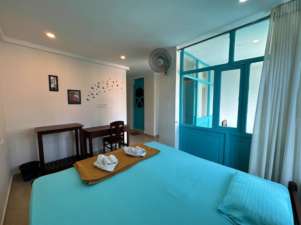 AC Standard Double Room with Balcony photo 1