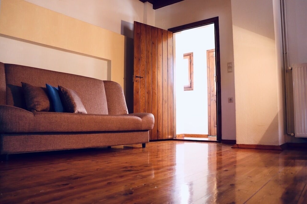 Basic Villa