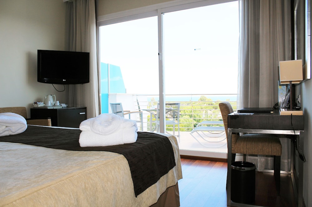 Deluxe Double Room Single Use