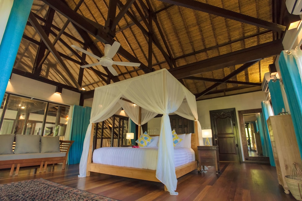 Casuarina Palms Luxury Villa photo 2