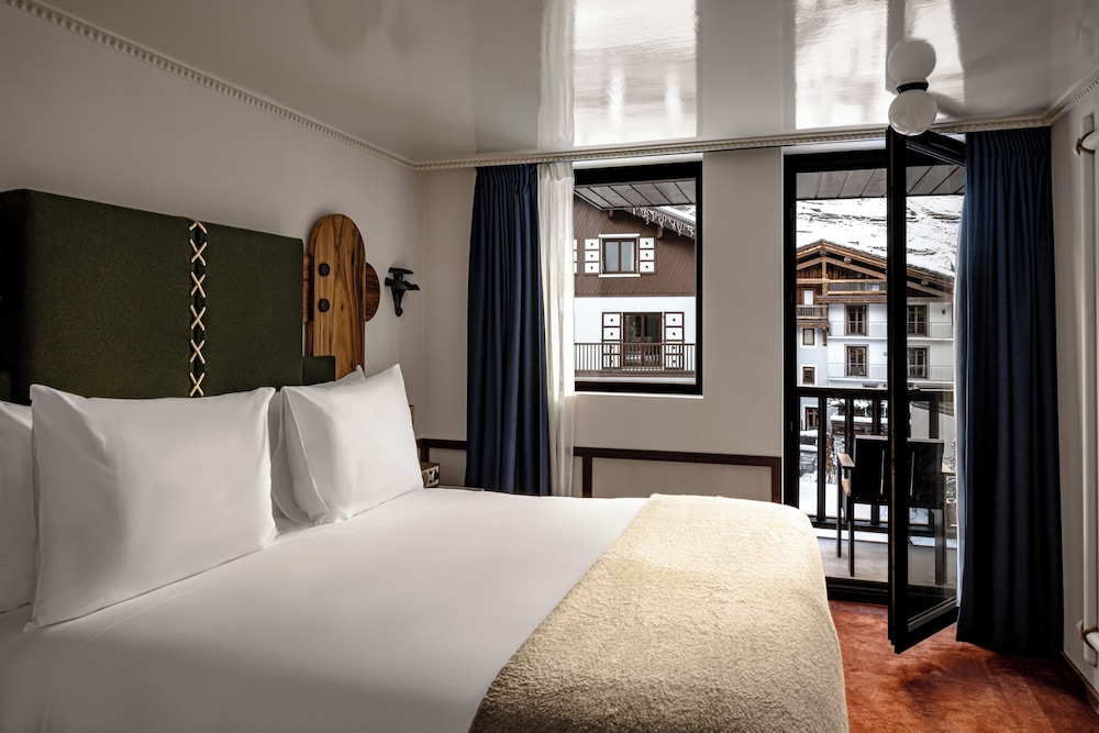 Room, Balcony (Val d'Isère)