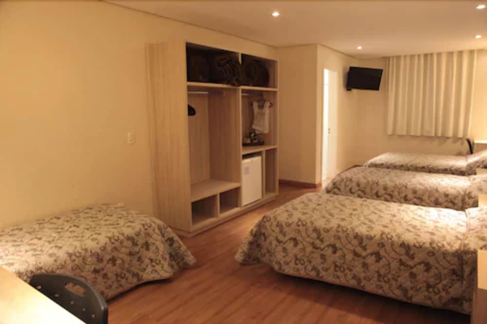 Quadruple Room photo 2