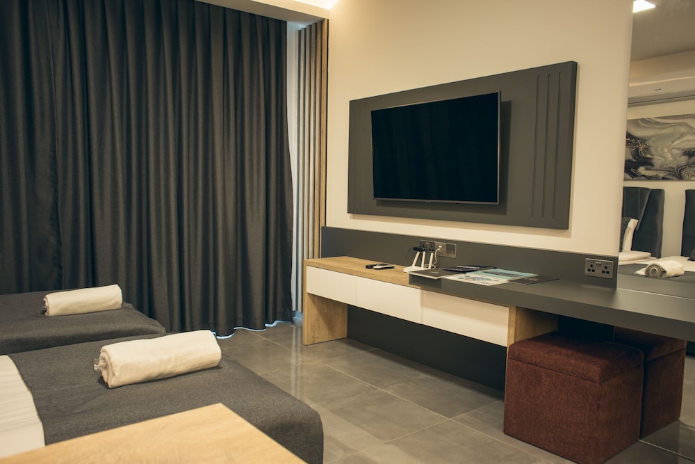 Standard Double Room - Photo 4