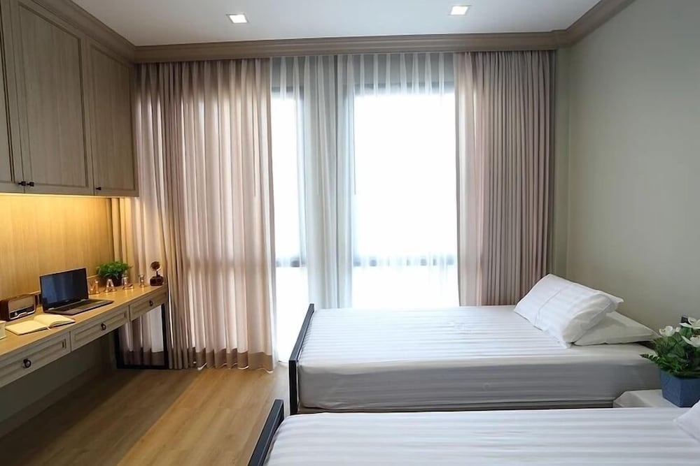 Deluxe Twin Room photo 1
