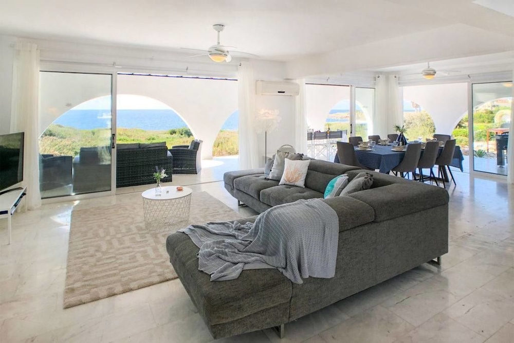 Villa, 4 Bedrooms, Private Pool, Sea View photo 2