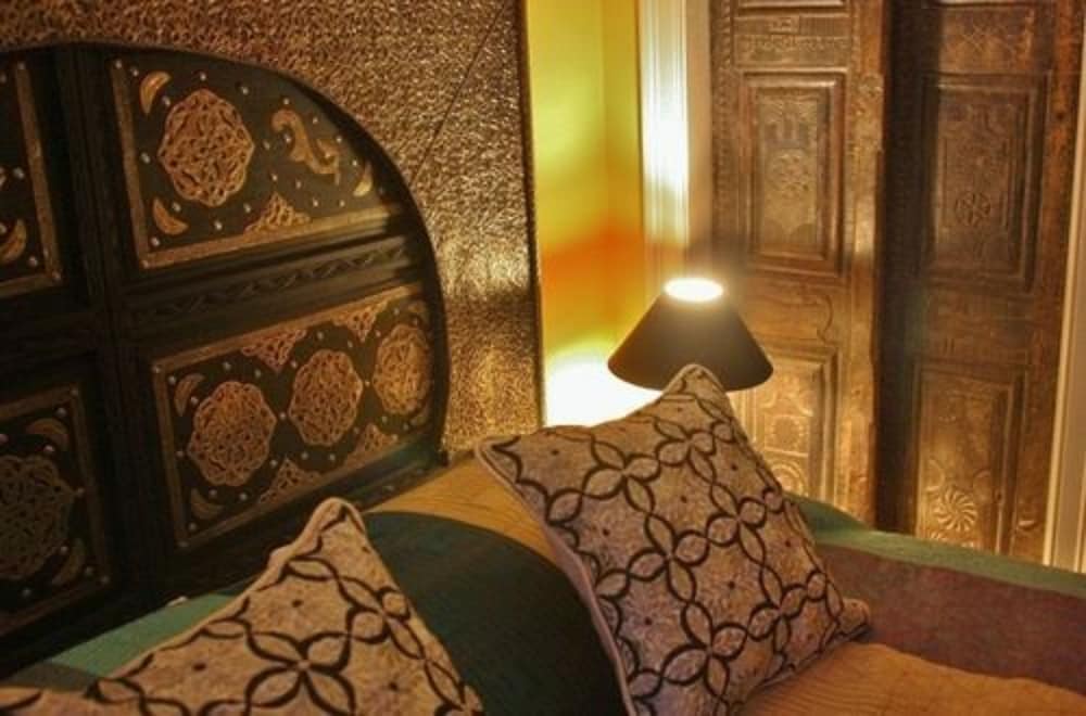 Room, 1 Queen Bed photo 2