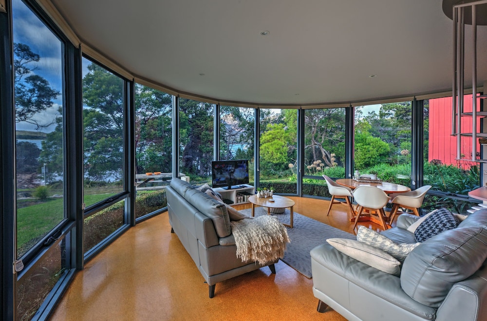 Design House, 2 Bedrooms, Ocean View photo 3