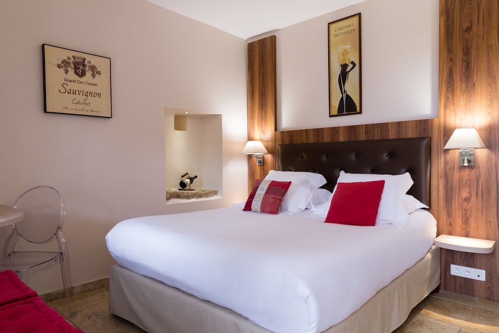 Superior Double Room, 1 Queen Bed, Terrace, Garden Area photo 1