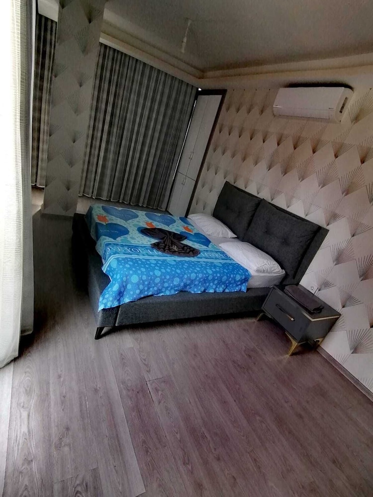Luxury Apartment photo 1
