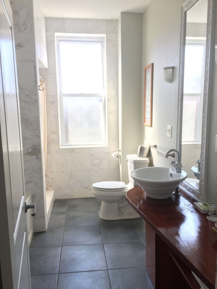 Large Extended Suite 503 (1bdrm apt) - Photo 11