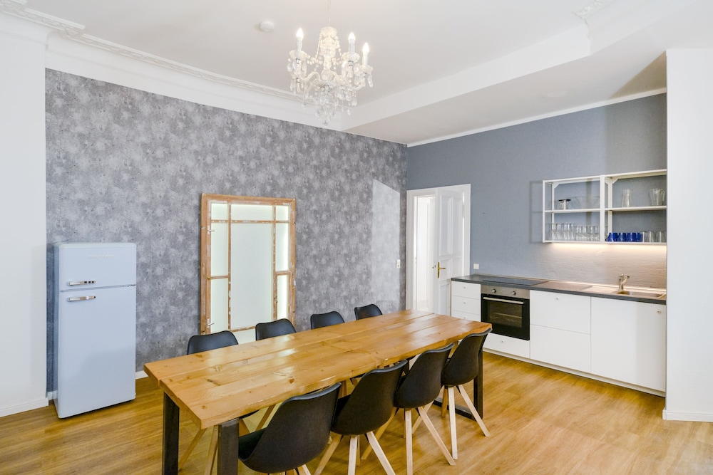 Family Apartment, 3 Bedrooms (110 sqm) photo 2