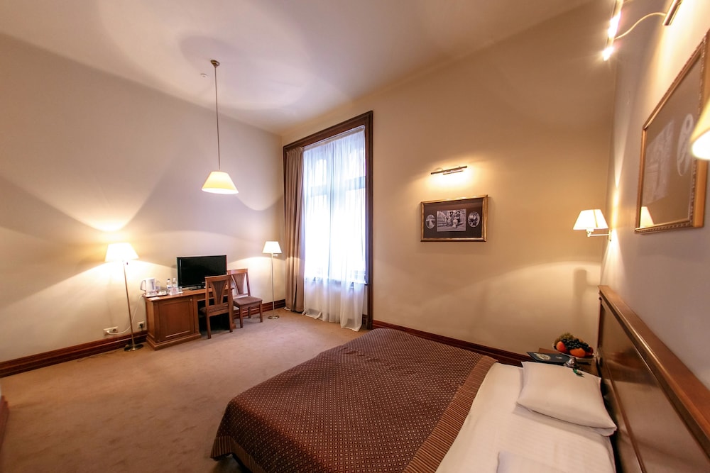 Superior Double or Twin Room - Photo 2