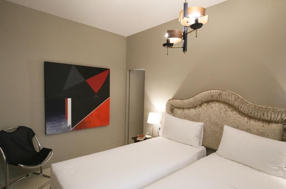 Connecting rooms, 2 Bedrooms, 1 Bathroom photo 3