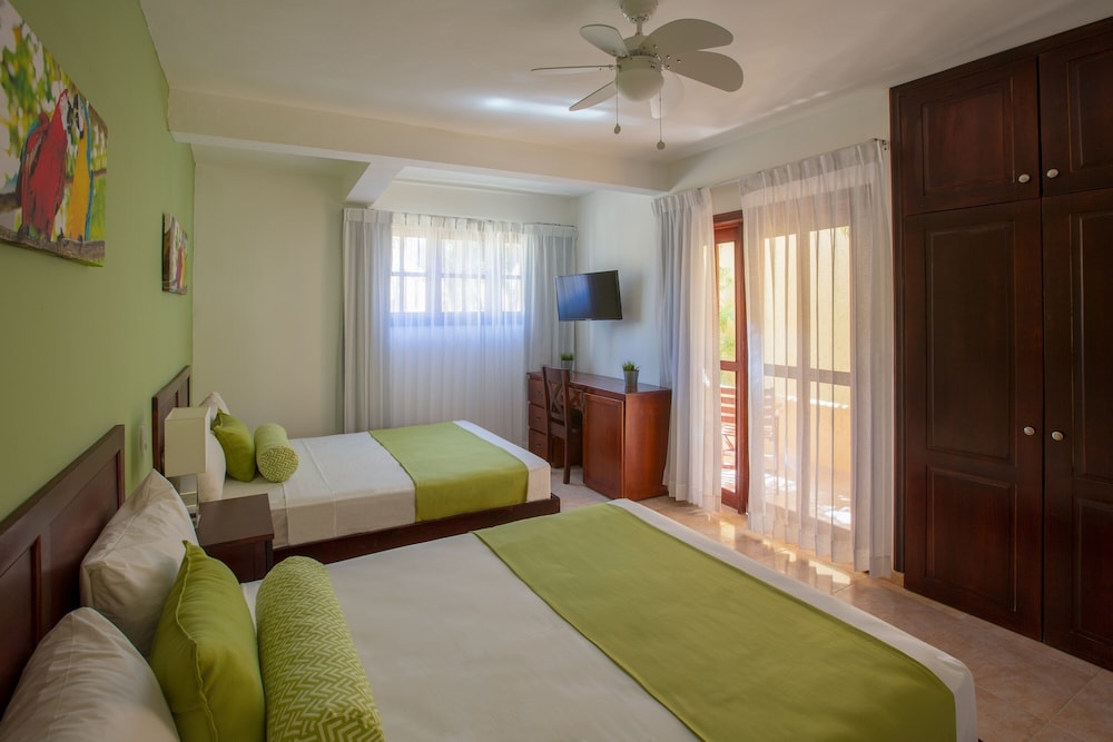 Standard Double Room - Photo 2