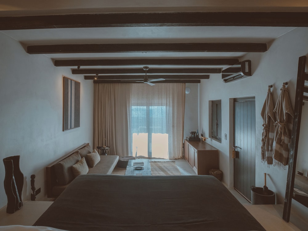 Junior Suite Private Pool & Sea View