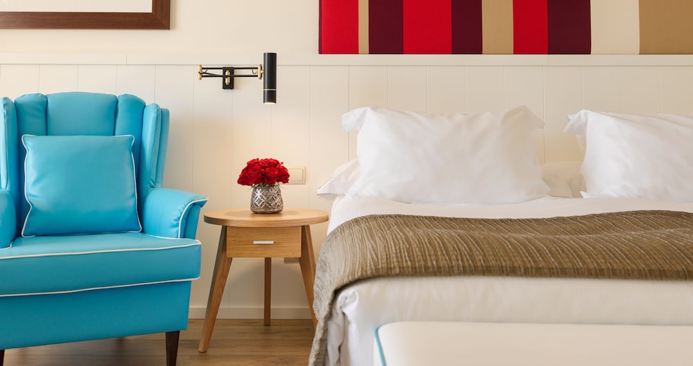 Superior Double Room (Privilege, 2 Adults + 1 Child) - Photo 2