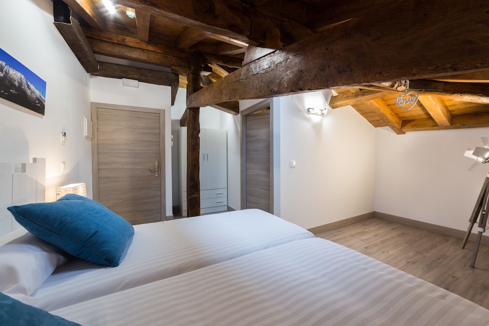 Triple Room (301) photo 3