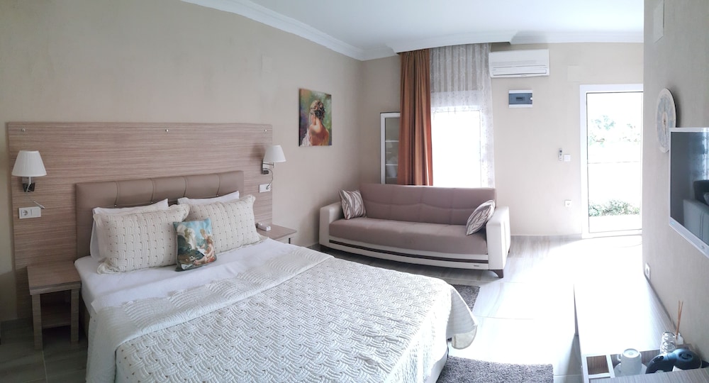 Big Double Room at Ground