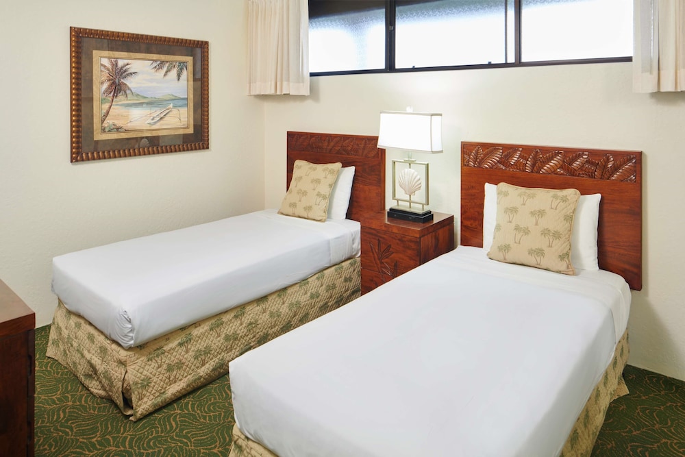 Room, 2 Bedrooms, Kitchen, Ocean View
