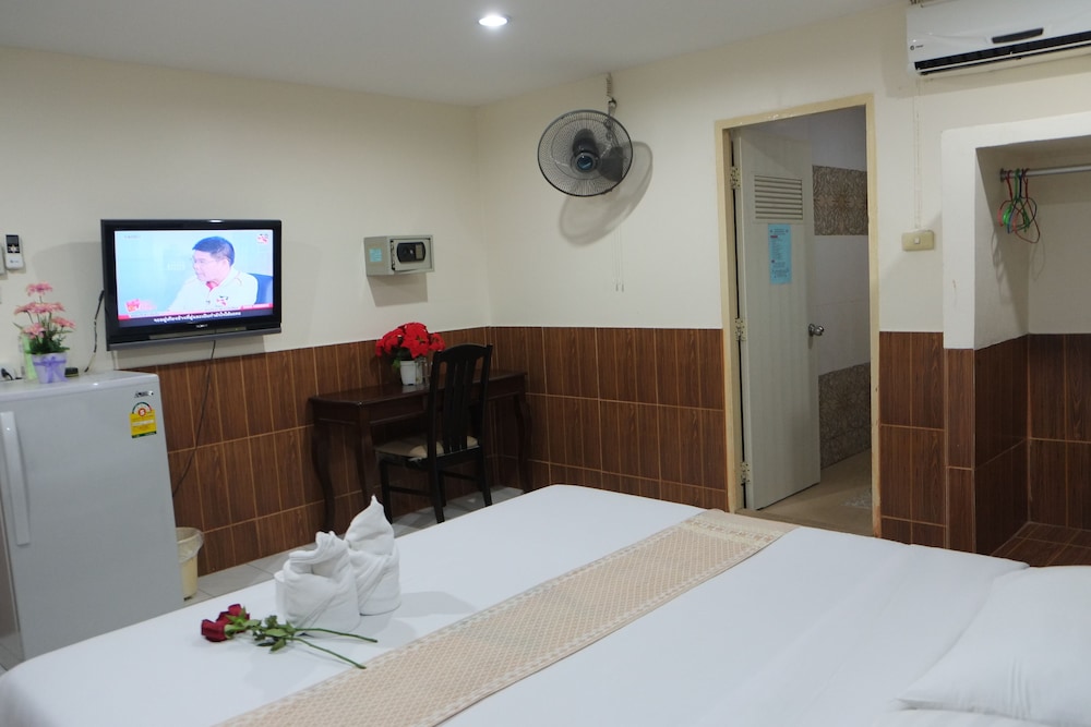 Budget Room