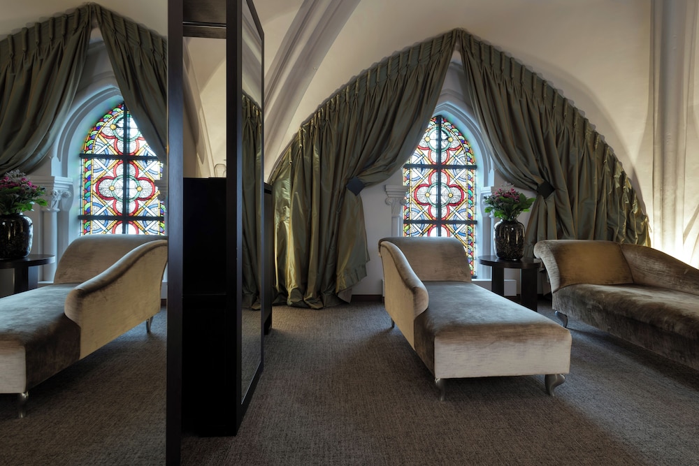 Deluxe Studio Suite - Photo 6