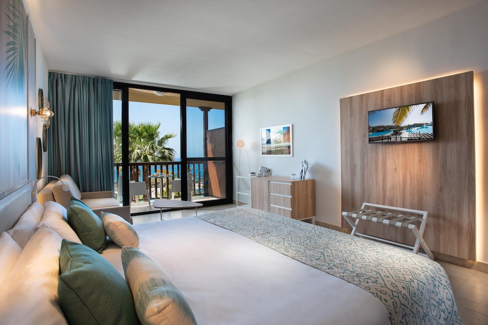 Standard Triple Room, Sea View