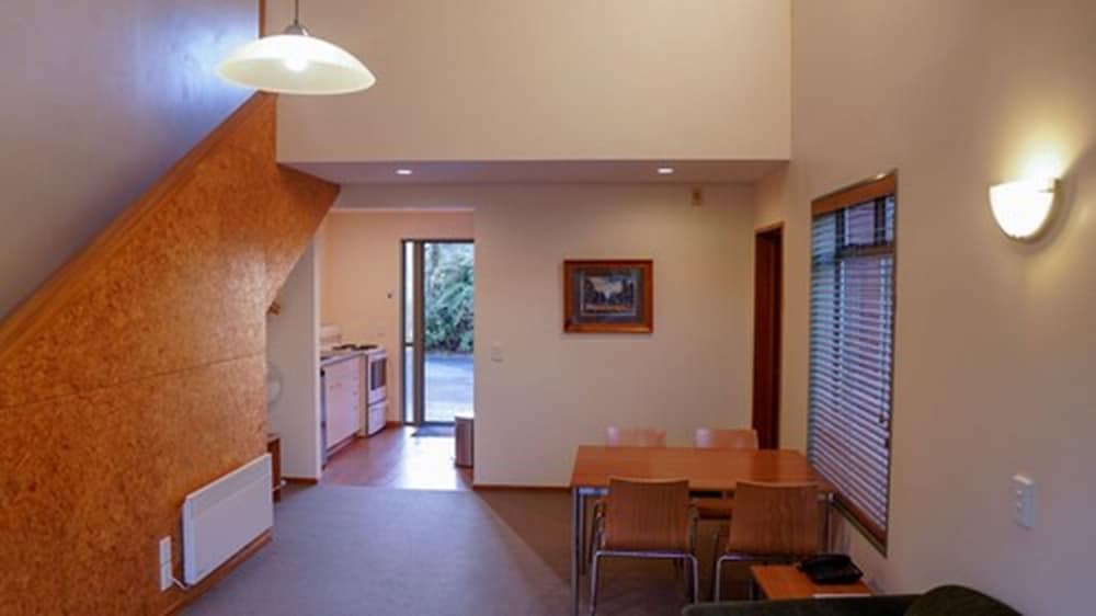 Two Bedroom Loft Apartment photo 2