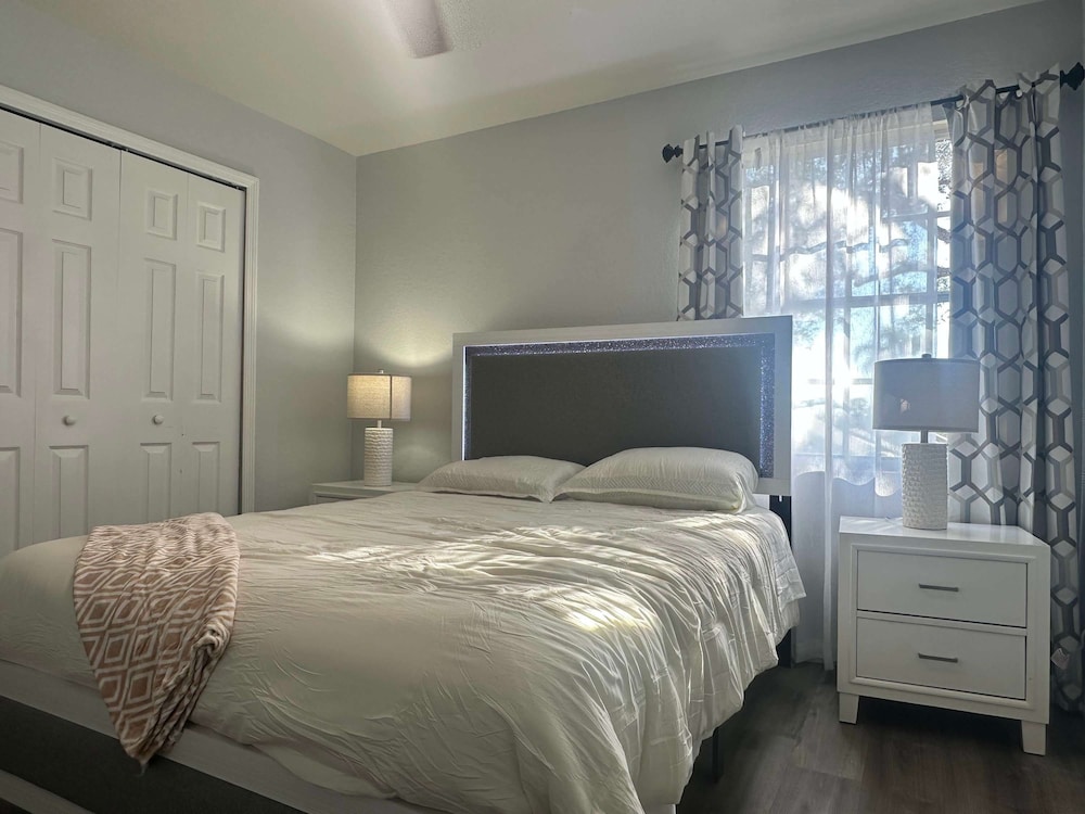 Exclusive Studio Suite photo 2