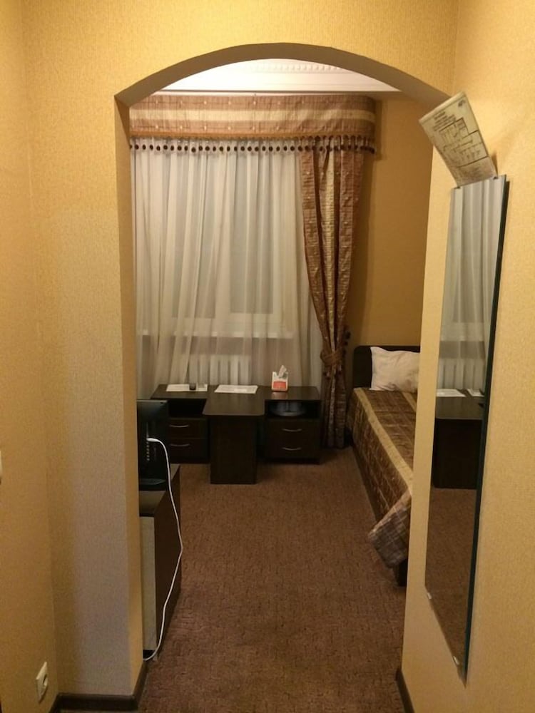 Deluxe Triple Room photo 2