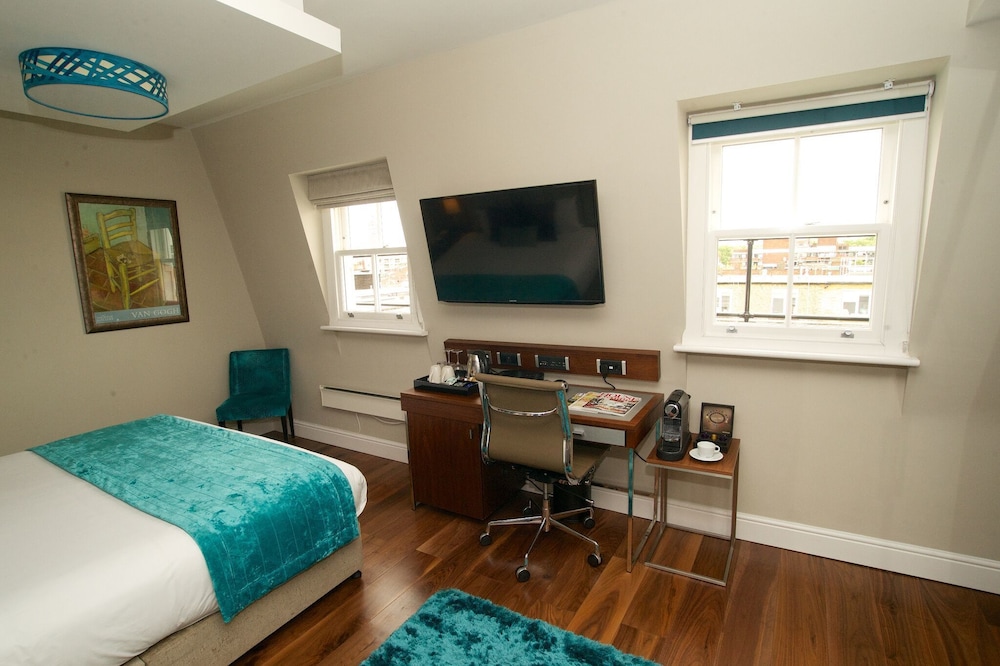 Signature Double Room photo 2