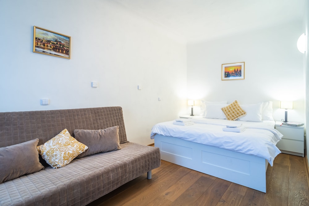Comfort Apartment, 1 Bedroom, Non Smoking, Courtyard View
