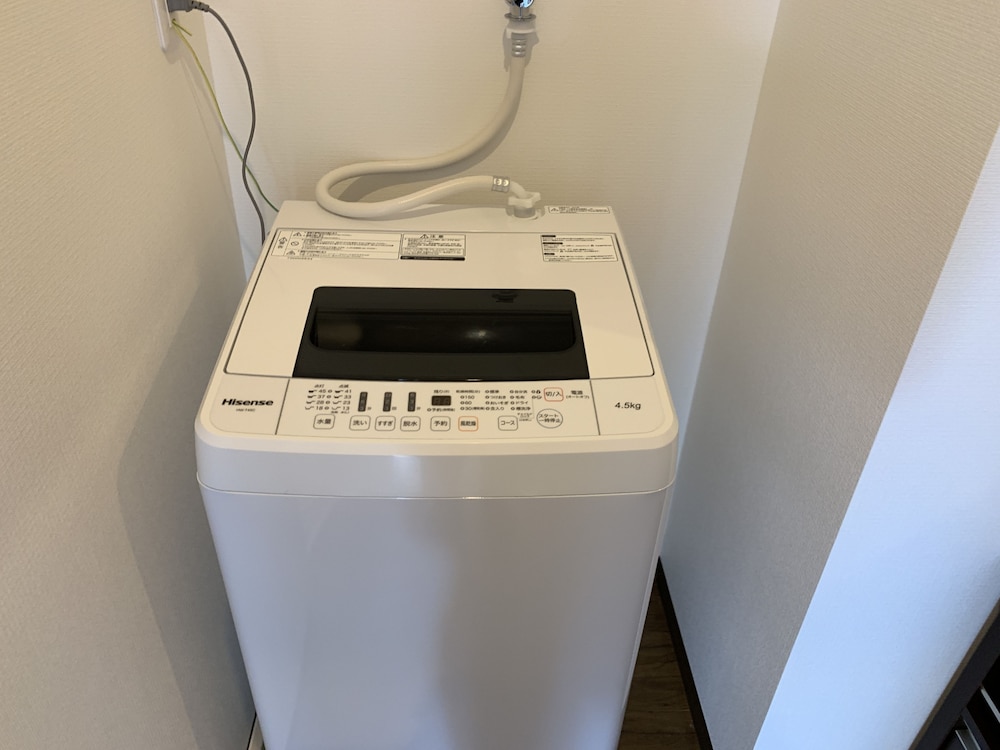 Standard Twin Room - Photo 6