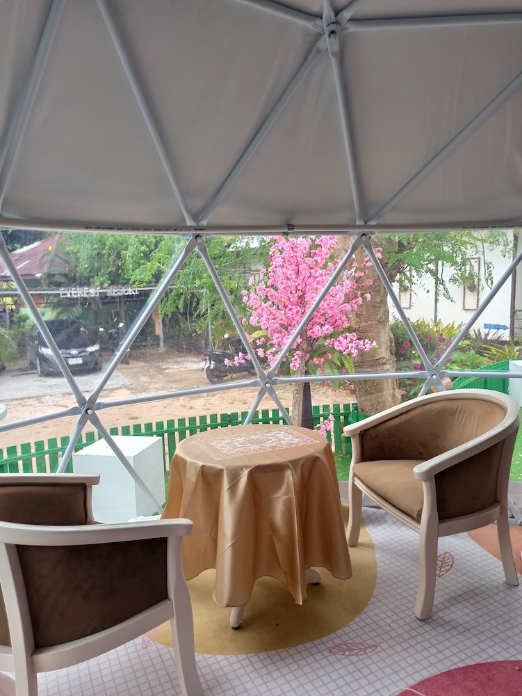 Romantic Tent photo 3