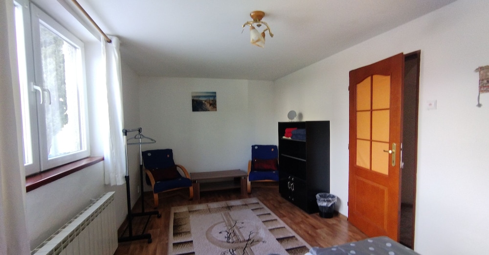 Economy Twin Room, Mountain View, Ground Floor photo 1