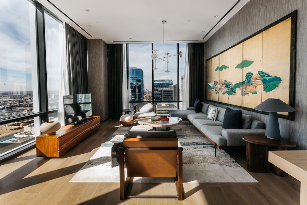 Harwood Suite