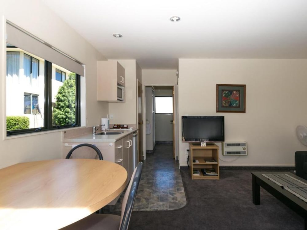 One Bedroom Suite
