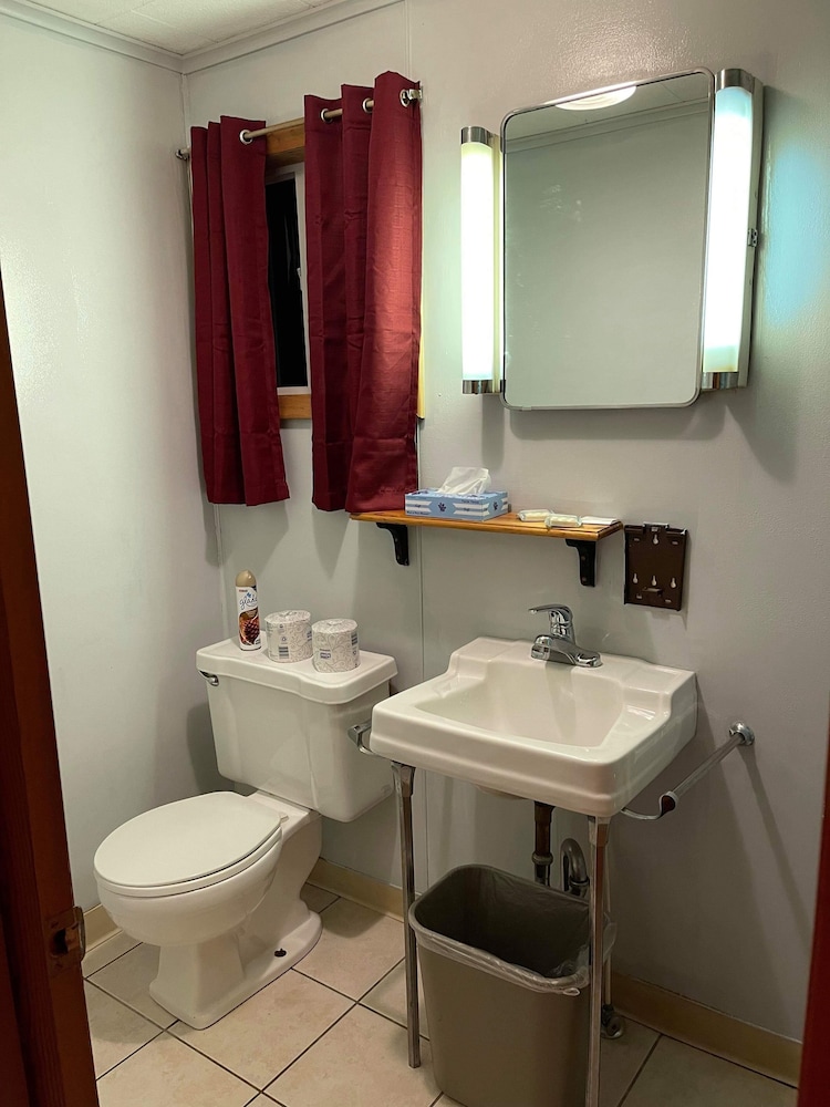 Double or Twin Room w/ View, Non Smoking photo 3