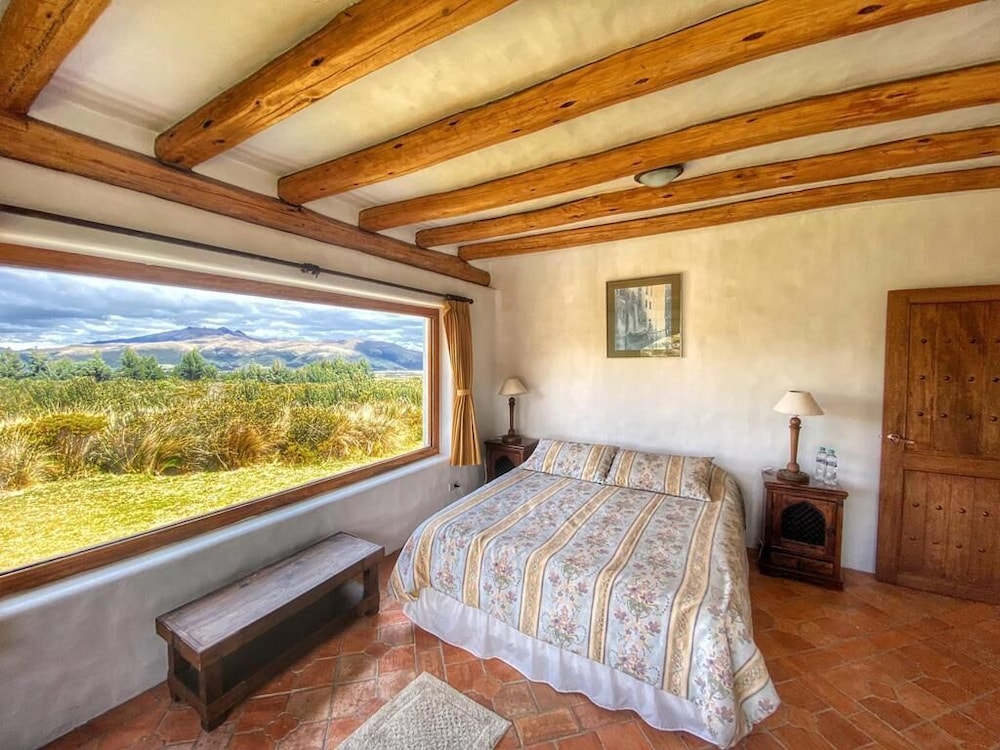 Basic Double Room, 1 Queen Bed photo 2