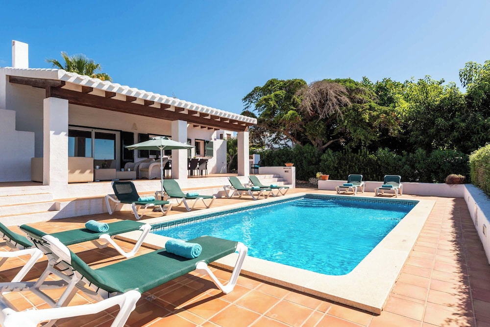 Villa (5 Habitaciones)