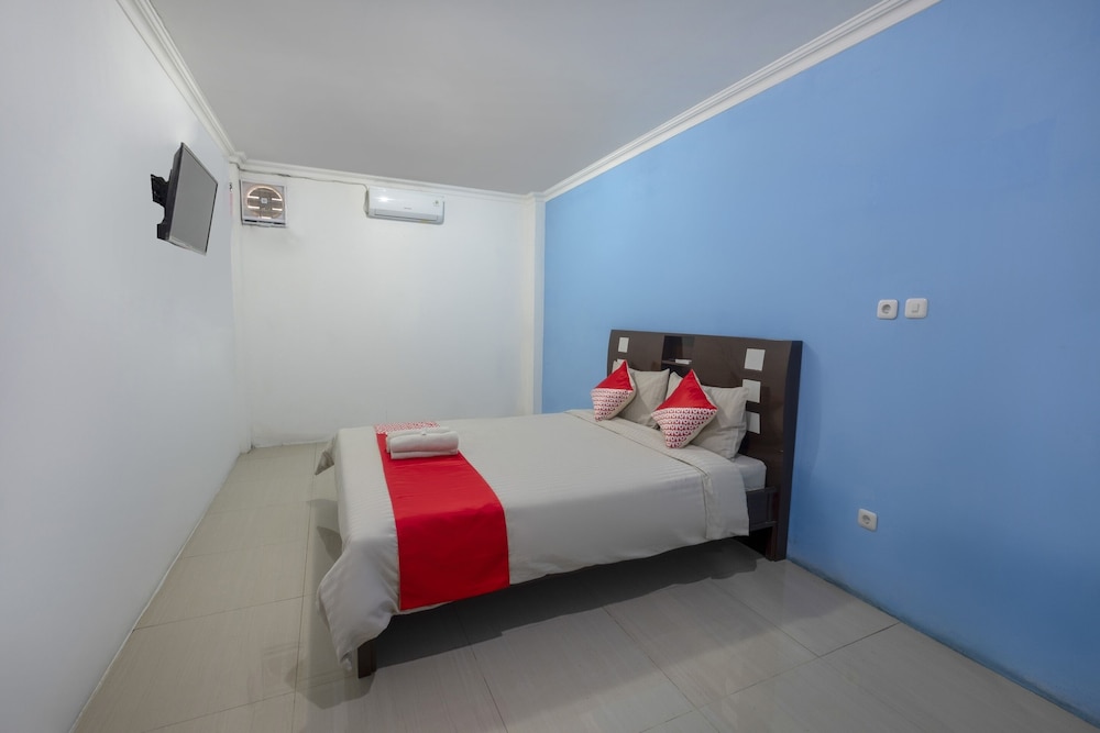 Deluxe Double Room - Photo 9