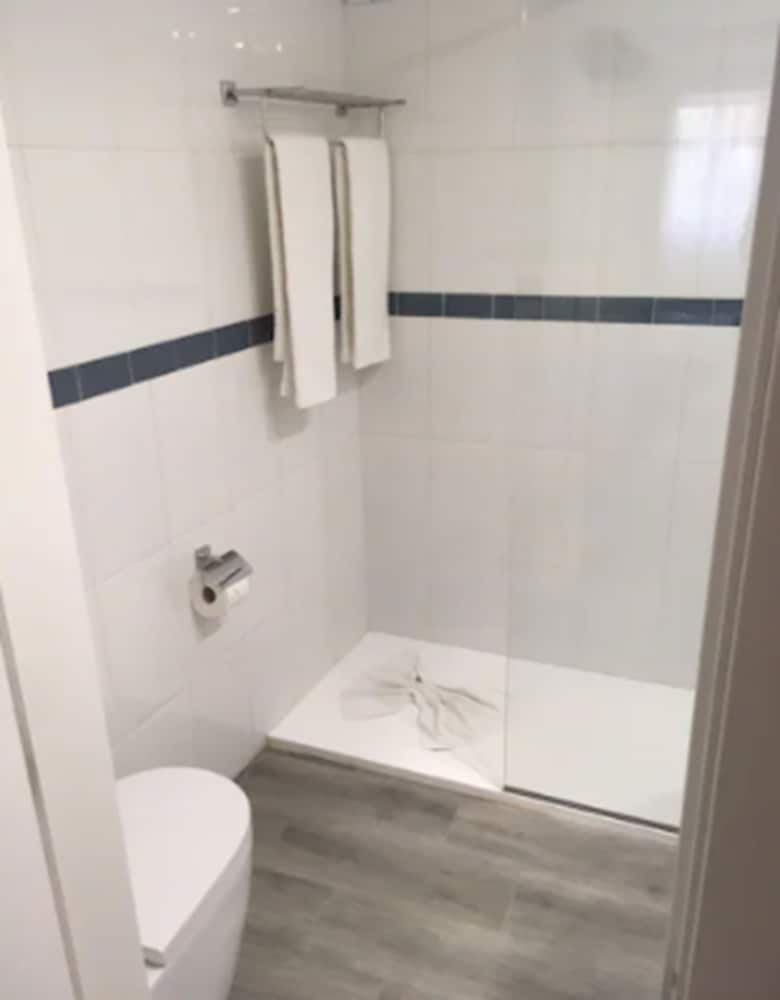 Superior Apartment, 1 Bedroom, Balcony, Sea View (4 Adults)