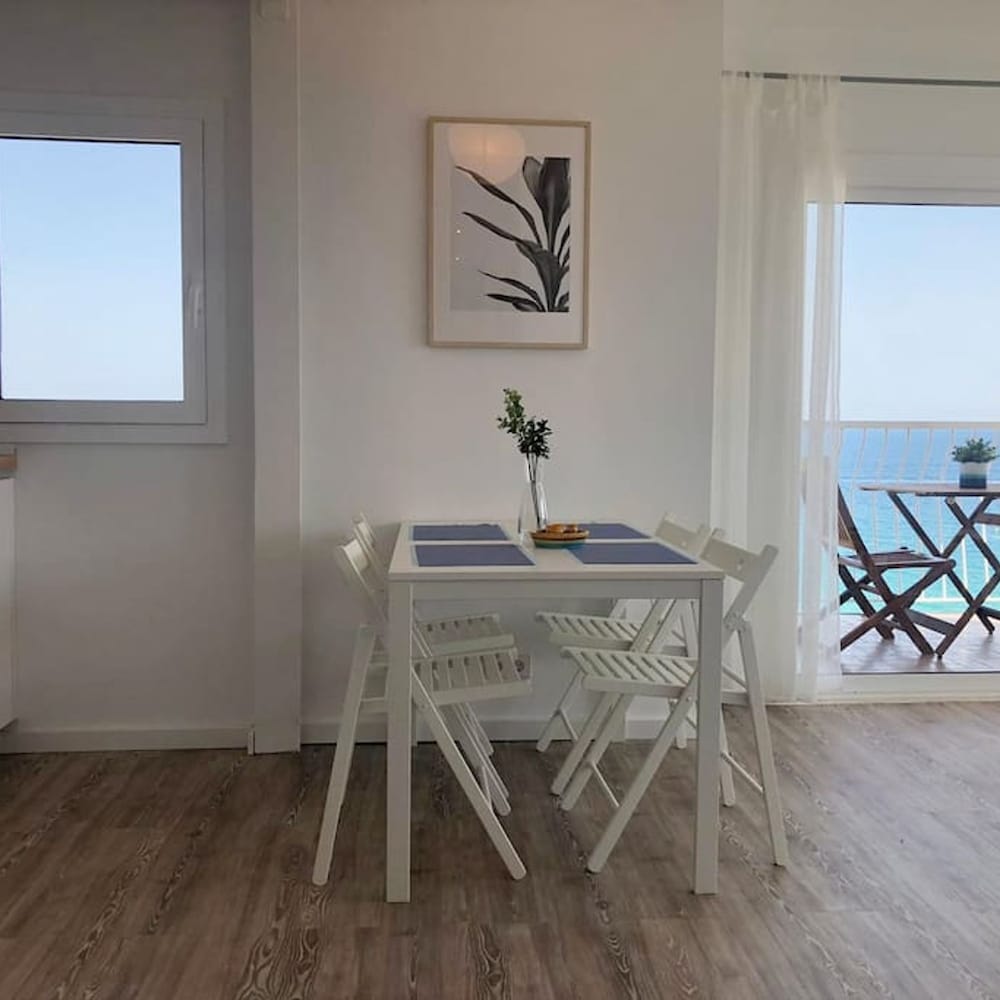 SEA View Apartment With 2 Pools Fully Equipped 4PP By Myrentalhost, Kuva 3