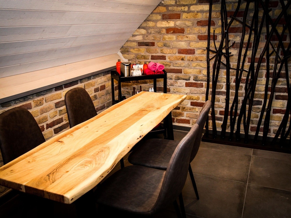 Villa photo 3