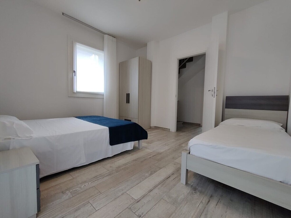 Apartment, 1 Bedroom, Balcony, Garden View photo 2