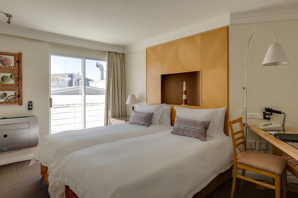 Room, 2 Twin Beds, City View - Photo 2